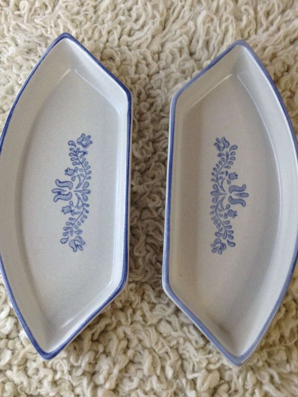VTG Retired (2) Pfaltzgraff Yorktowne Stoneware Relish Dish Cabincore Nostalgic